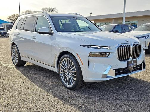 2026 BMW X7 xDrive40i