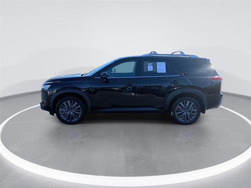 2024 Nissan Pathfinder SL 4WD