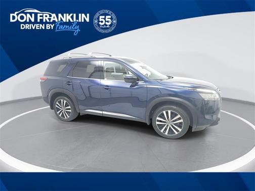 2023 Nissan Pathfinder Platinum 4WD