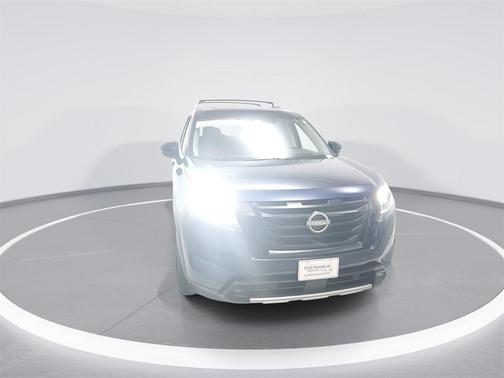 2023 Nissan Pathfinder Platinum 4WD