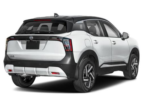 Aspen White Tricoat/Super Black 2025 Nissan Kicks SV