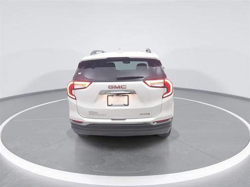 2022 GMC Terrain AWD AT4