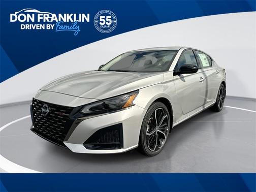 2025 Nissan Altima SR FWD