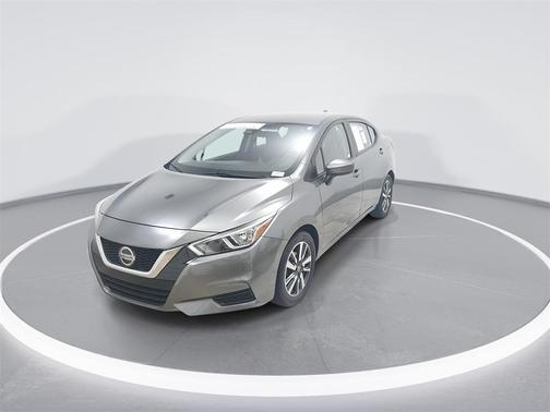 2022 Nissan Versa 1.6 SV