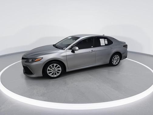 Celestial Silver Metallic 2022 Toyota Camry LE