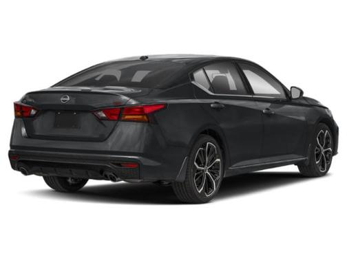 Super Black 2026 Nissan Altima SR FWD