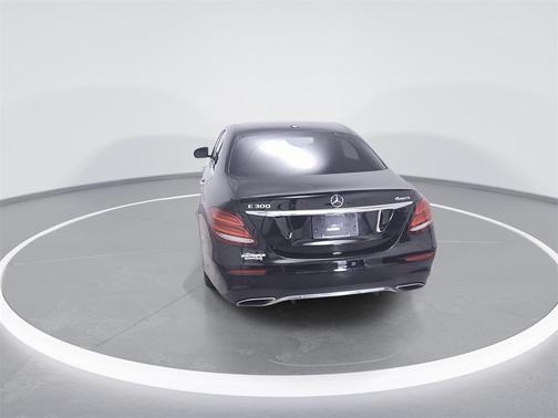 2017 Mercedes-Benz E-Class 4MATIC