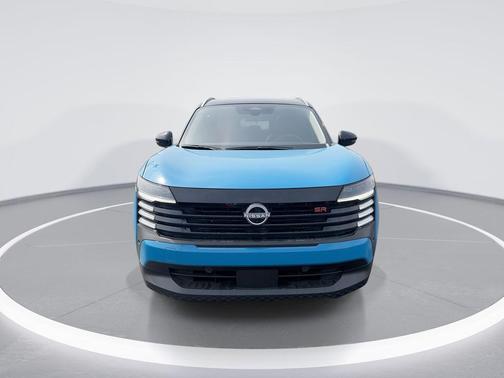 Arctic Ice Blue Metallic/Super Black 2026 Nissan Kicks SR