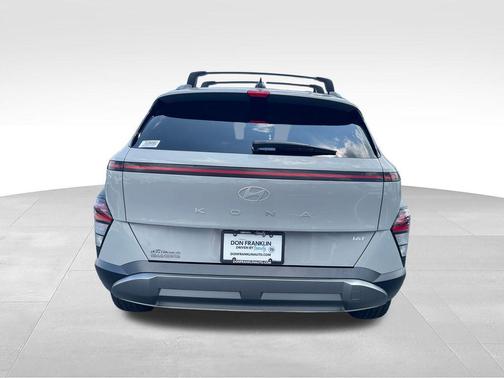 Cyber Gray Metallic 2026 Hyundai KONA SEL Premium