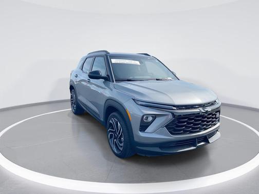 Sterling Grey Metallic 2025 Chevrolet Trailblazer RS