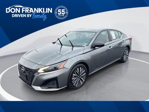 Gun Metallic 2024 Nissan Altima 2.5 SV