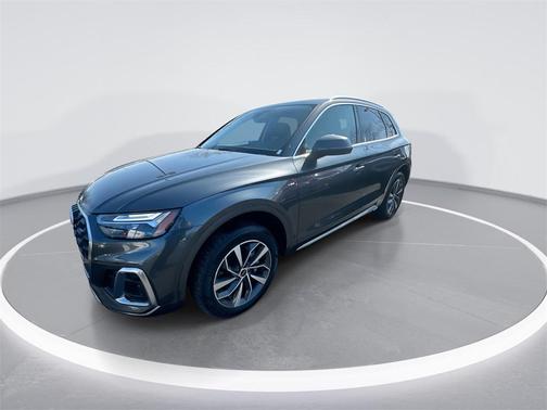 2023 Audi Q5 45 S line Premium Plus