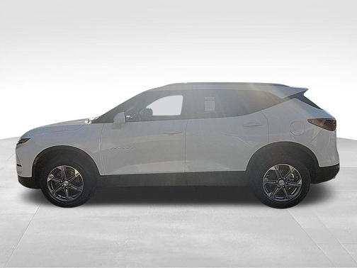 Summit White 2024 Chevrolet Blazer 2LT