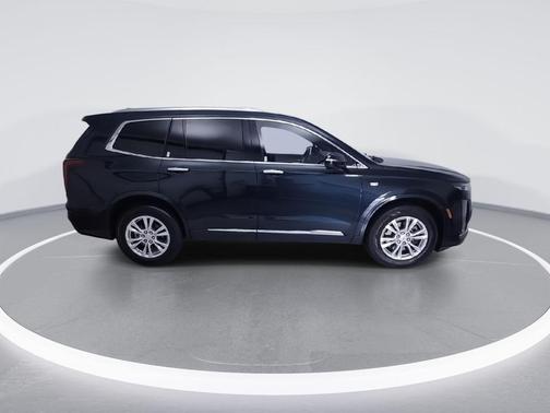 Emerald Lake Metallic 2024 Cadillac XT6 Luxury FWD