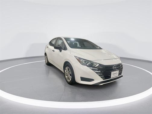2023 Nissan Versa 1.6 S