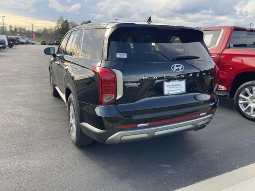 2023 Hyundai PALISADE SE