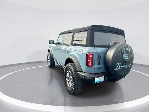 2023 Ford Bronco Badlands