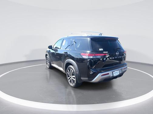Super Black 2024 Nissan Pathfinder Platinum 4WD
