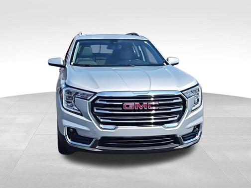 Quicksilver Metallic 2022 GMC Terrain SLT