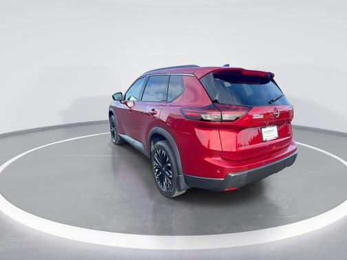 Scarlet Ember Tintcoat 2026 Nissan Rogue Dark Armor