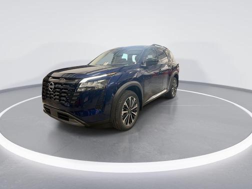 Deep Ocean Blue Pearl 2026 Nissan Pathfinder Platinum