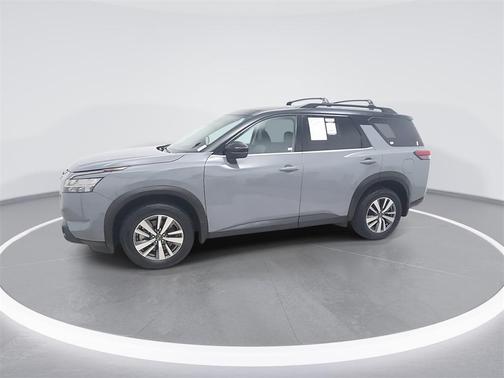 2024 Nissan Pathfinder SL 4WD