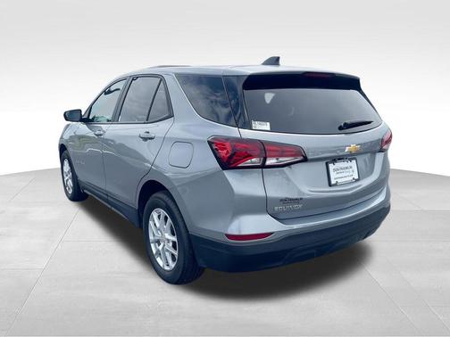 Sterling Gray Metallic 2024 Chevrolet Equinox LS