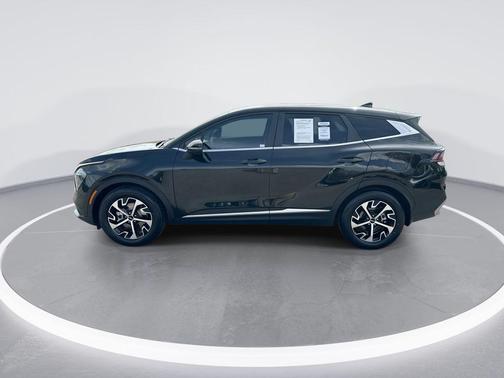 Ebony Black 2024 Kia Sportage EX