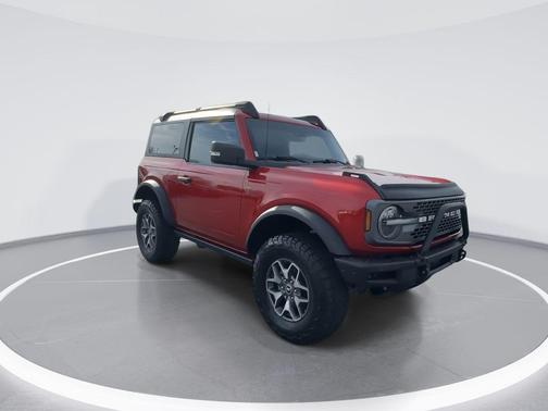 HOT PEPPER RED MET TINT CC 2023 Ford Bronco Badlands