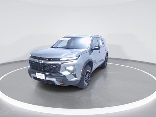 Sterling Grey Metallic 2025 Chevrolet Traverse Z71