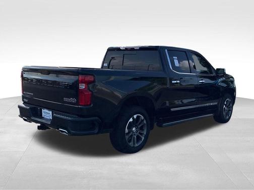 Black 2023 Chevrolet Silverado 1500 High Country