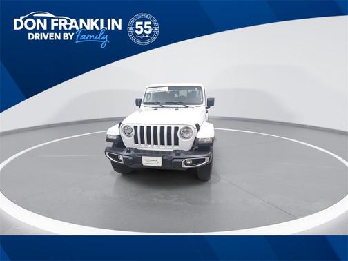 2022 Jeep Gladiator Overland