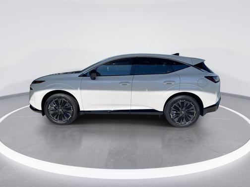 Everest White Pearl Tricoat 2026 Nissan Murano Platinum