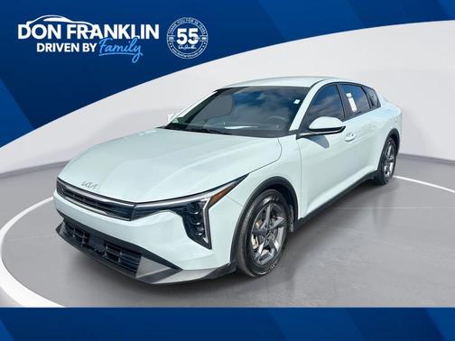 Morning Haze 2025 Kia K4 LXS