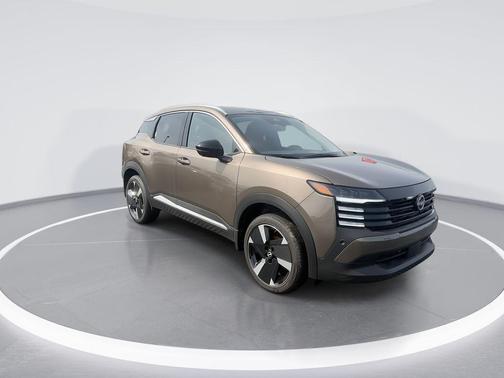 Canyon Bronze Metallic 2026 Nissan Kicks SR