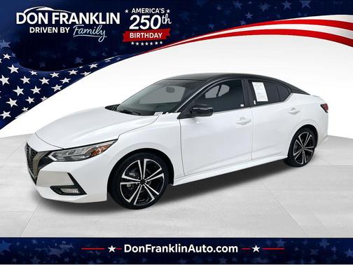 Aspen White/Super Black 2021 Nissan Sentra SR