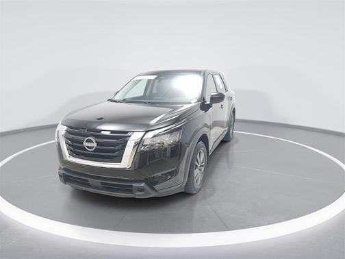 2023 Nissan Pathfinder S 4WD