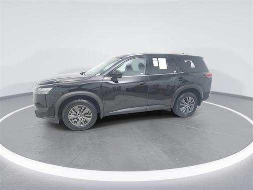 2023 Nissan Pathfinder S 4WD