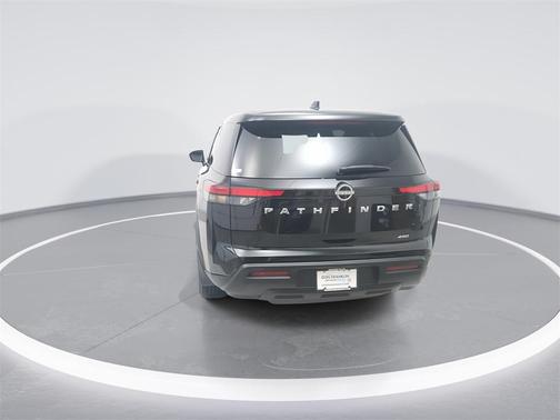 2023 Nissan Pathfinder S 4WD
