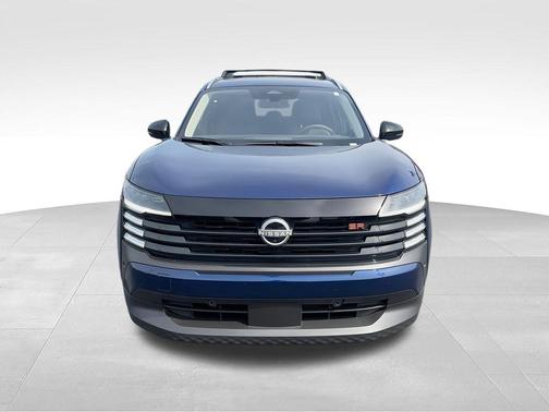 Deep Blue Pearl 2026 Nissan Kicks SR