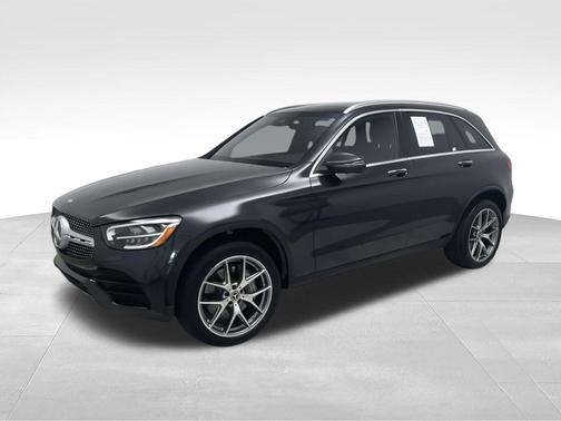 Black 2022 Mercedes-Benz GLC 300 4MATIC