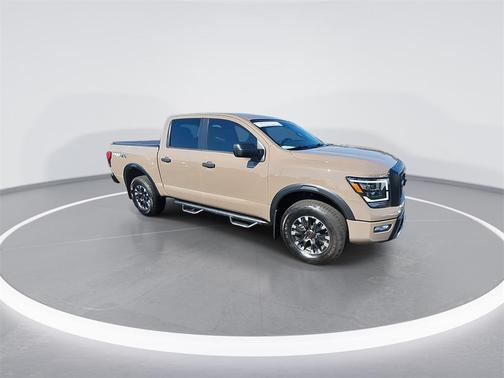 2023 Nissan Titan PRO-4X