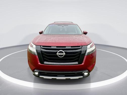 Scarlet Ember Tintcoat 2022 Nissan Pathfinder SL 4WD