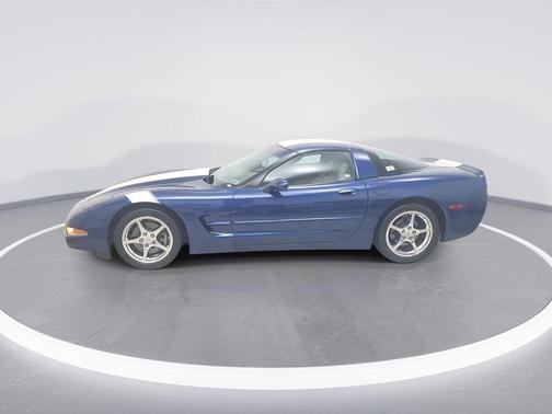 2004 Chevrolet Corvette Base