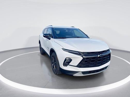 Summit White 2023 Chevrolet Blazer 3LT