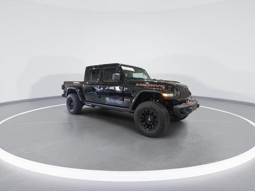 Black Clearcoat 2025 Jeep Gladiator Mojave X