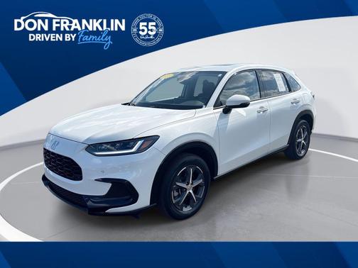 Platinum White Pearl 2023 Honda HR-V EX-L