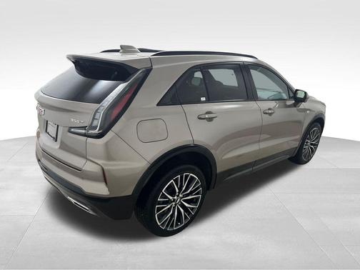 Mineral Grey Metallic 2024 Cadillac XT4 Sport