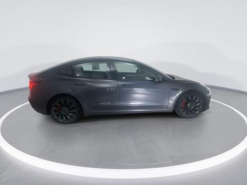 ** 2021 Tesla Model 3 Performance