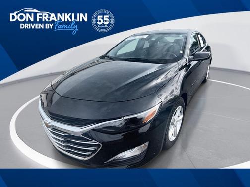 Mosaic Black Metallic 2024 Chevrolet Malibu 1LS